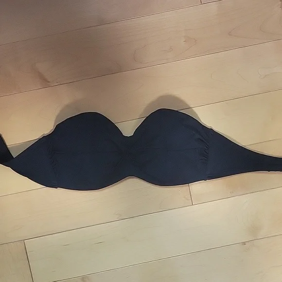 Victoria's Secret Black Strapless Knockout Bikini - Picture 6 of 6